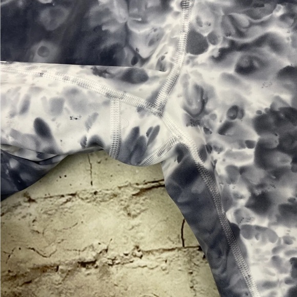 Lululemon Wunder Under HR Tight 25", Leggings (To Dye For) LW5CZ7S Size 6 - Picture 5 of 8